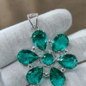 Silver pendant necklace jewellery